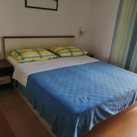 Apartmani Grgo Živogošće Exteriör bild